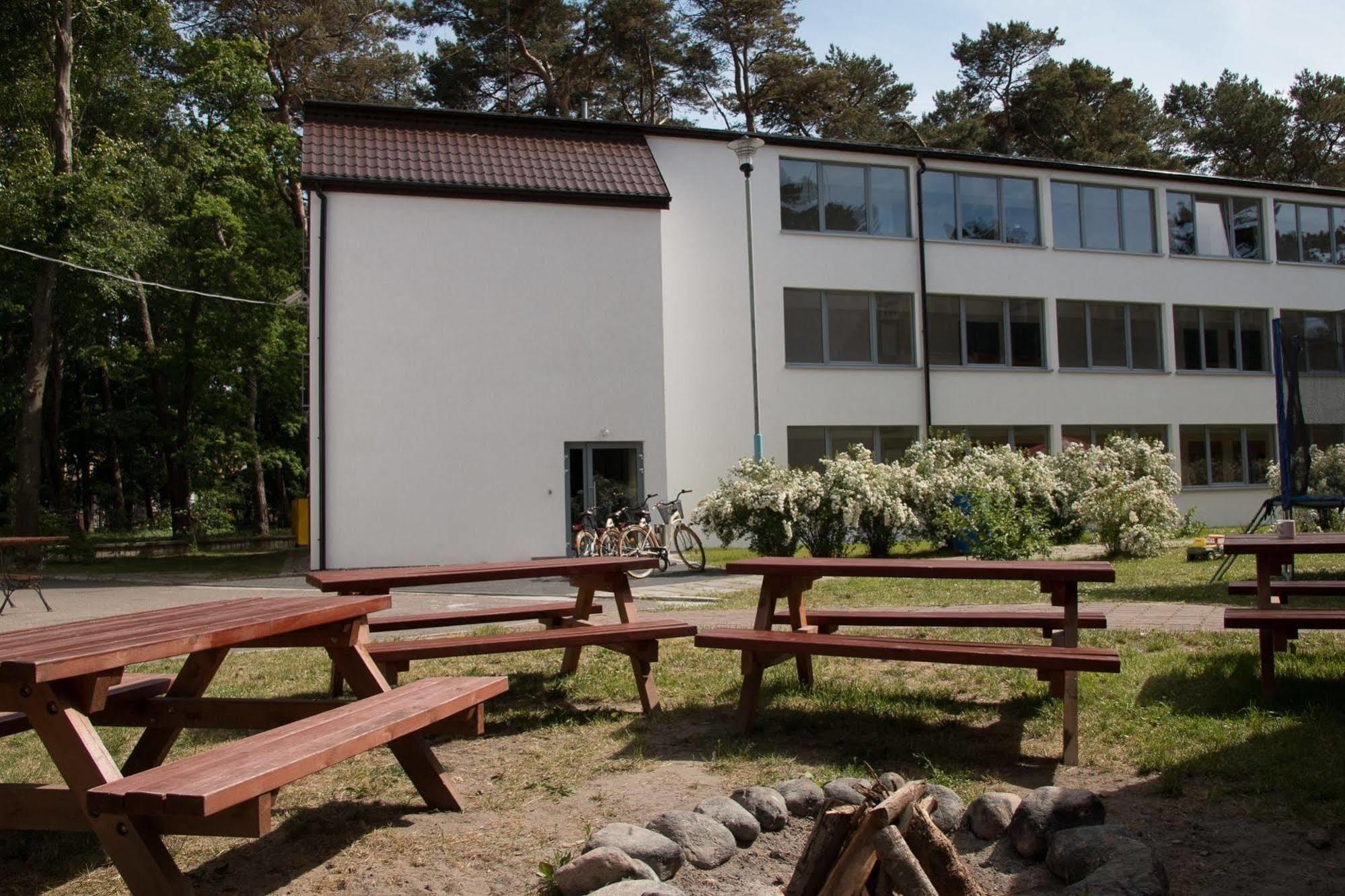 Waterside Resort Darlowko Exteriör bild